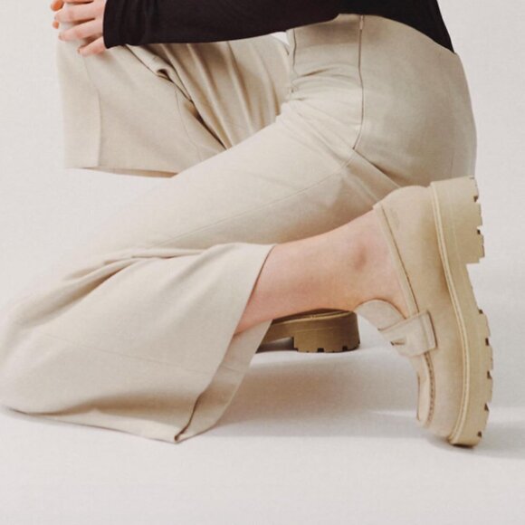 Anthropologie Vagabond Cosmo 2.0 Loafer in Beige/Sand NWOT JB - Picture 1 of 11